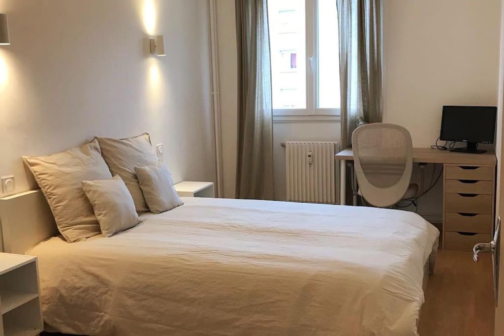 A 2 Pas Du Mont St-michel Apartment